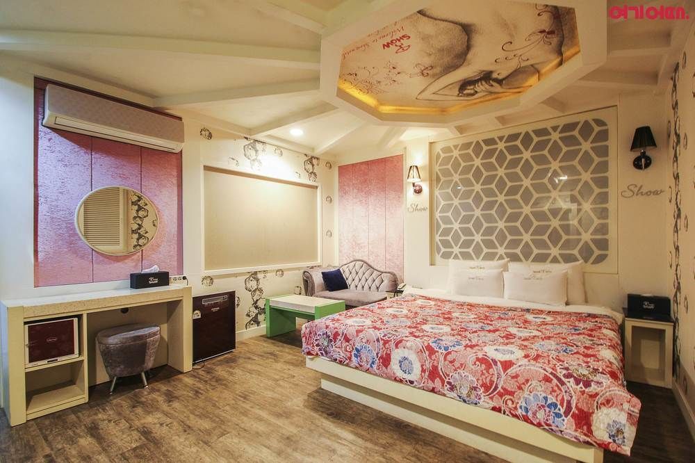 Show Hotel Busan Eksteriør billede