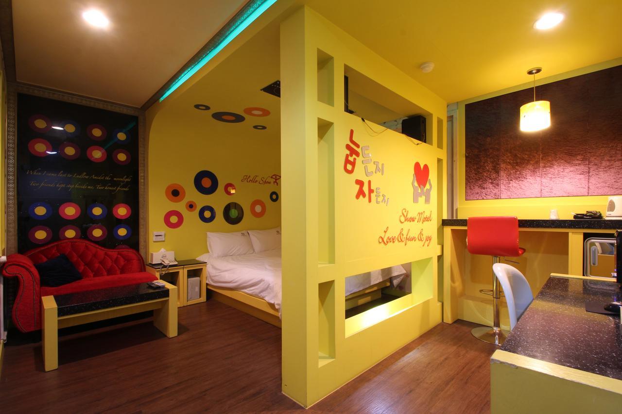Show Hotel Busan Eksteriør billede