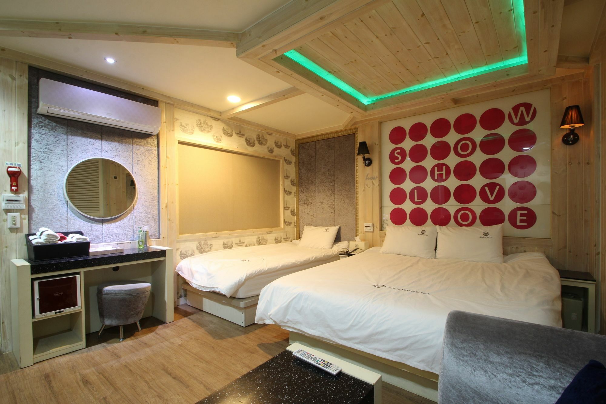 Show Hotel Busan Eksteriør billede